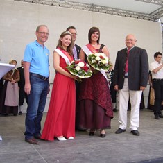 Krönung von Anke I. & Verabschiedung von Linda I. auf der Rheinland-Pfalzbühne auf der BUGA 2011 in Koblenz 